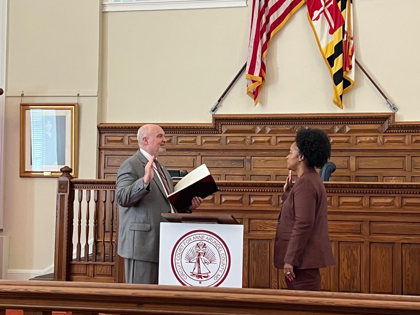 Dr. Tonii Gedin takes an oath of office